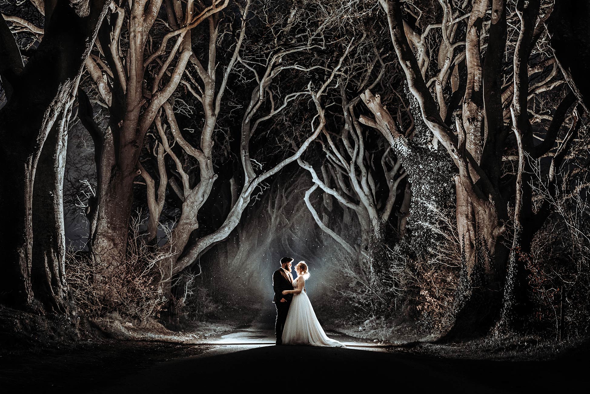 Irland After Wedding / Dark Hedges